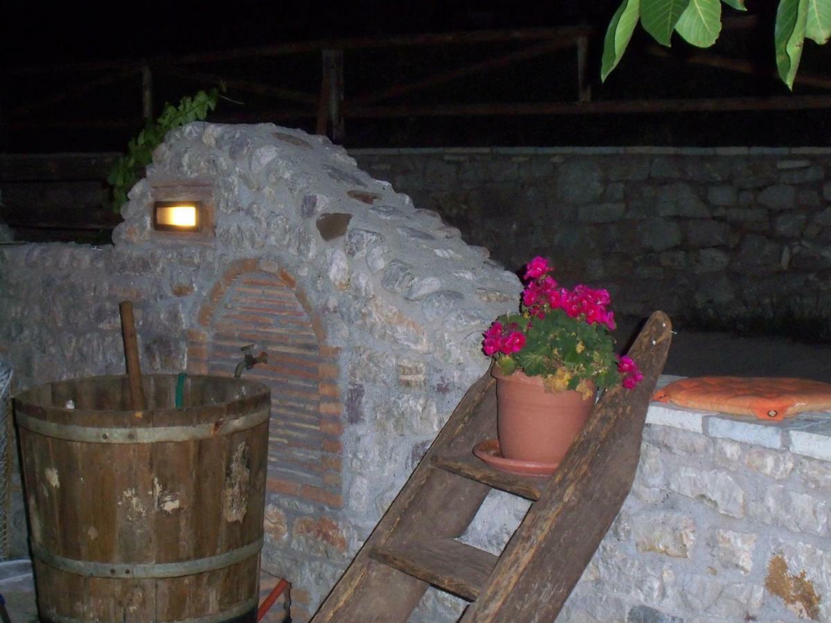 Petrina Theohari Villa Lekhouri Exterior foto
